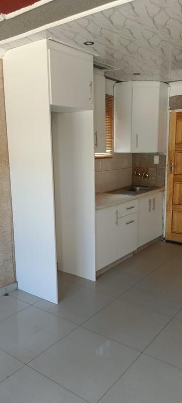 2 Bedroom Property for Sale in Protea Glen Gauteng