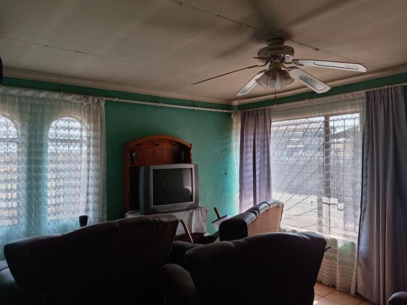 3 Bedroom Property for Sale in Vosloorus Ext 3 Gauteng