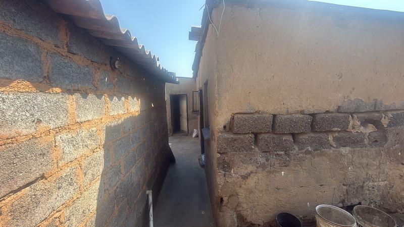 5 Bedroom Property for Sale in Tembisa Central Gauteng