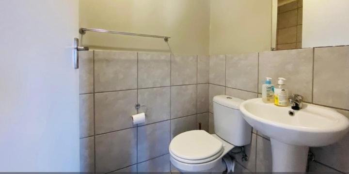 2 Bedroom Property for Sale in Sky City Gauteng