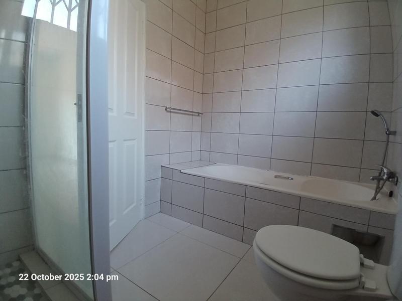 To Let 3 Bedroom Property for Rent in Brentwood Park Gauteng