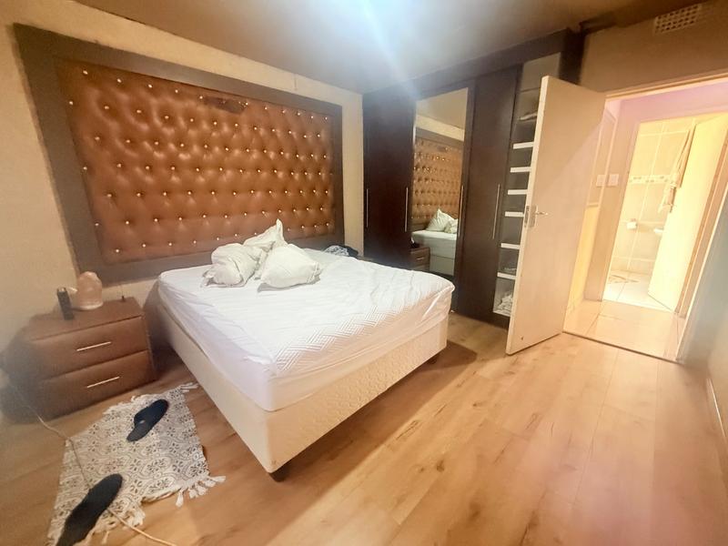 3 Bedroom Property for Sale in Vanderbijlpark CW 5 Gauteng