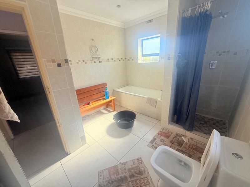 3 Bedroom Property for Sale in Vanderbijlpark CW 5 Gauteng