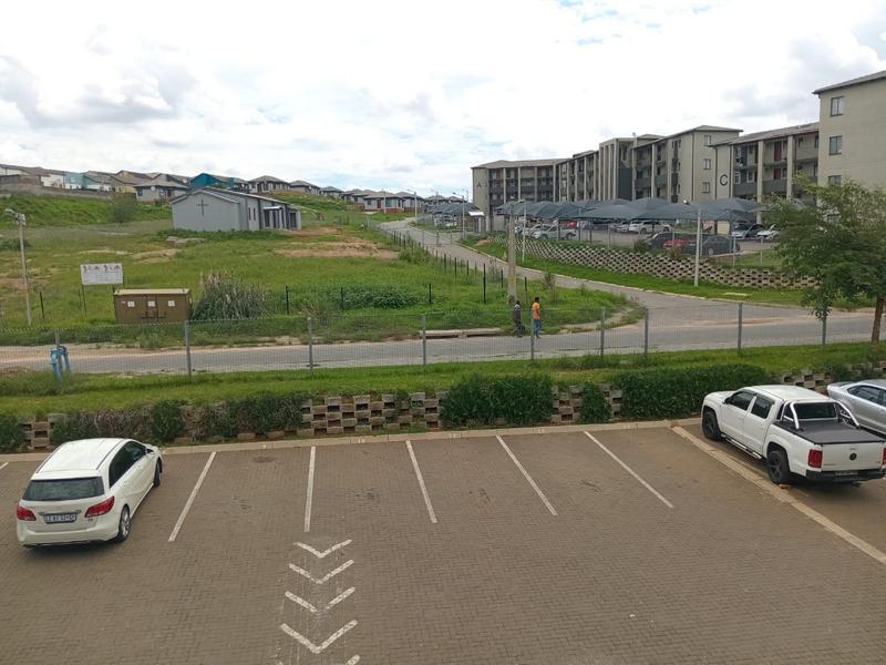 2 Bedroom Property for Sale in Fleurhof Gauteng