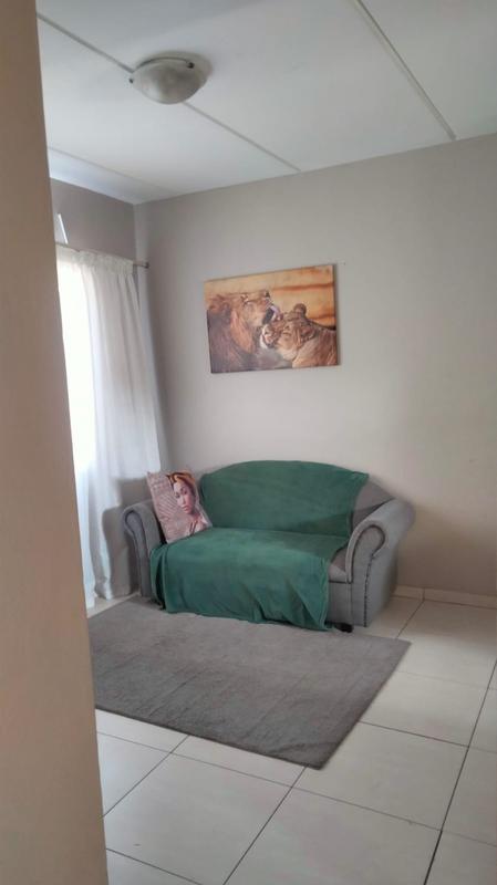 2 Bedroom Property for Sale in Fleurhof Gauteng