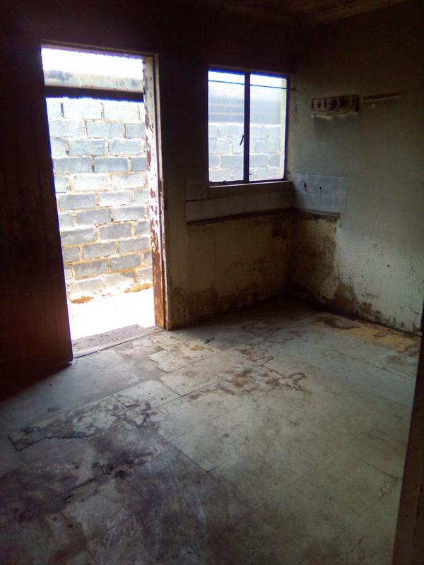 2 Bedroom Property for Sale in Dobsonville Gauteng