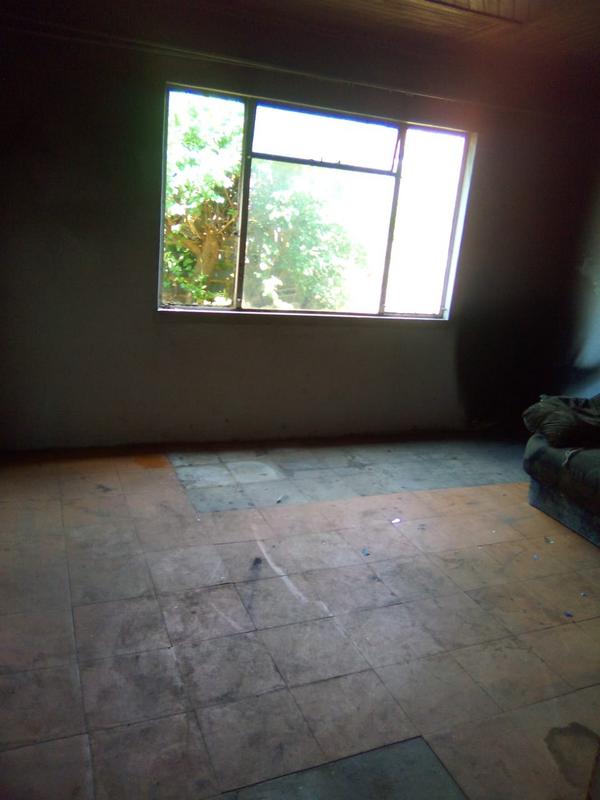 2 Bedroom Property for Sale in Dobsonville Gauteng