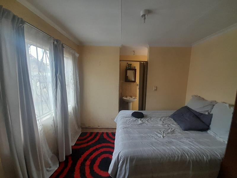 3 Bedroom Property for Sale in Soshanguve VV Gauteng