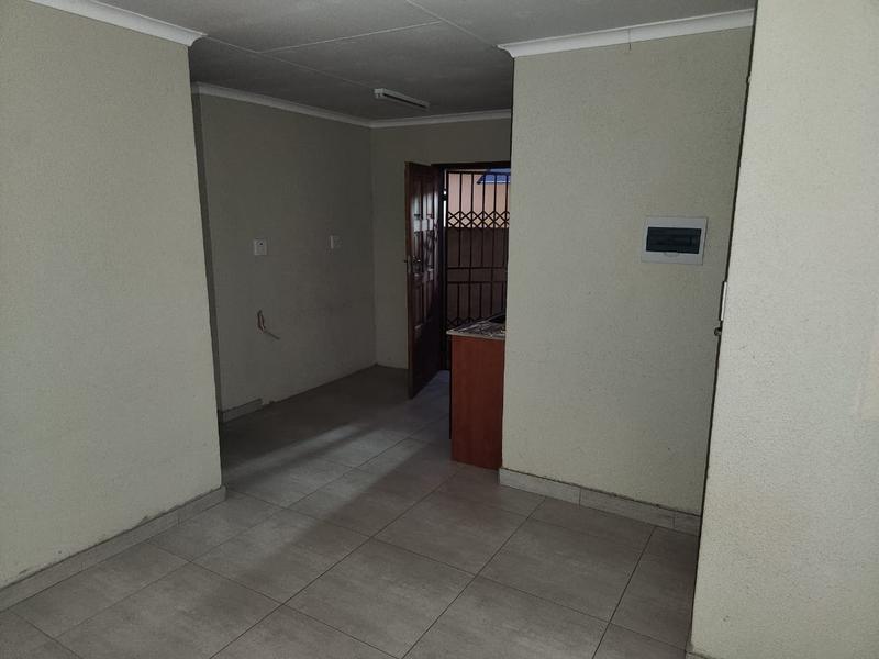 3 Bedroom Property for Sale in Soshanguve VV Gauteng