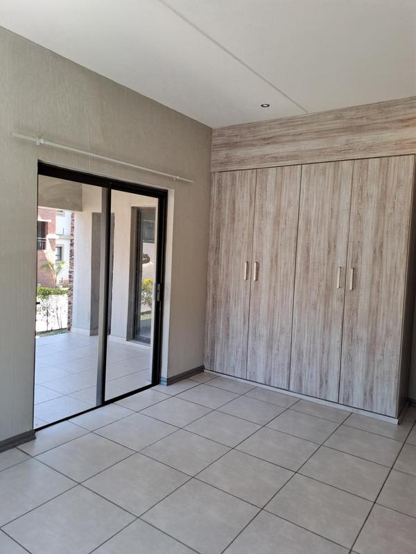 2 Bedroom Property for Sale in Victory Park Gauteng
