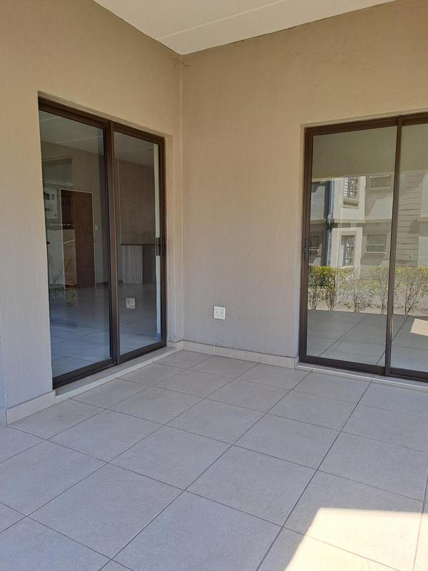 2 Bedroom Property for Sale in Victory Park Gauteng