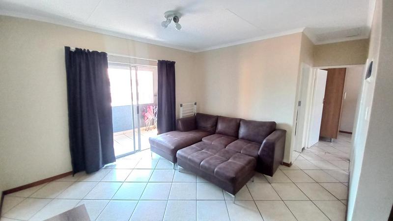 To Let 2 Bedroom Property for Rent in Monavoni Gauteng
