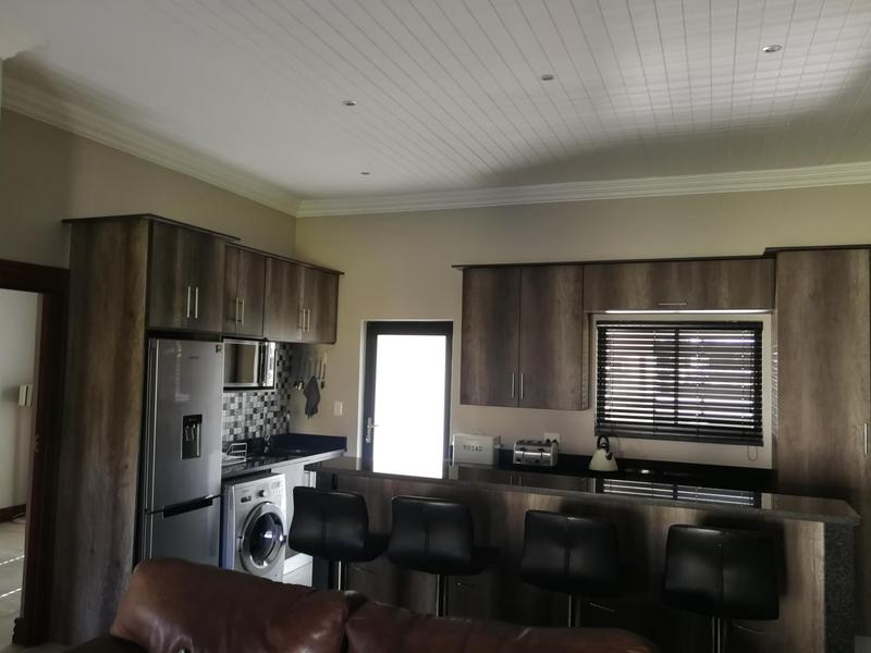 To Let 2 Bedroom Property for Rent in The Hills Game Reserve Estate Gauteng