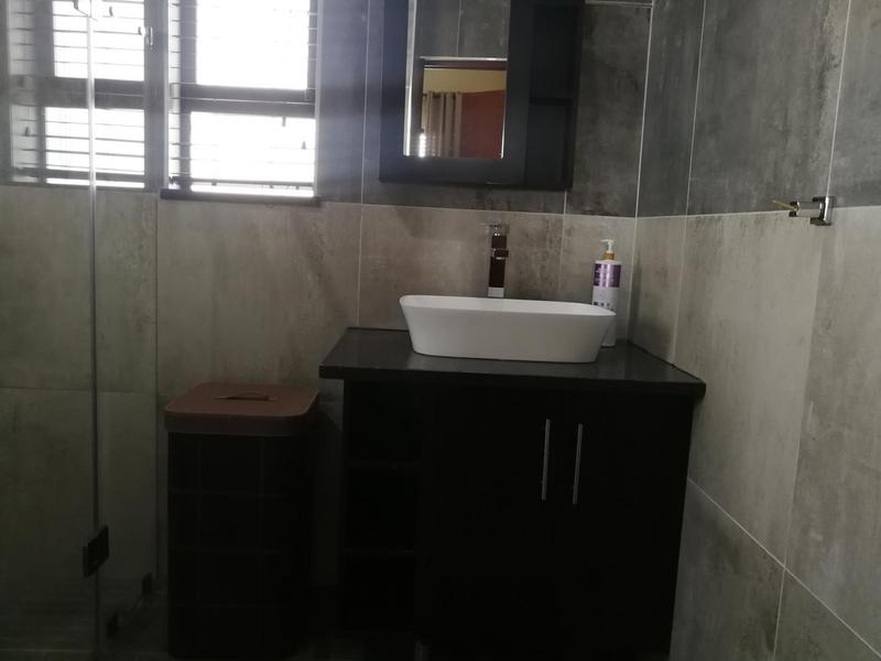 To Let 2 Bedroom Property for Rent in The Hills Game Reserve Estate Gauteng