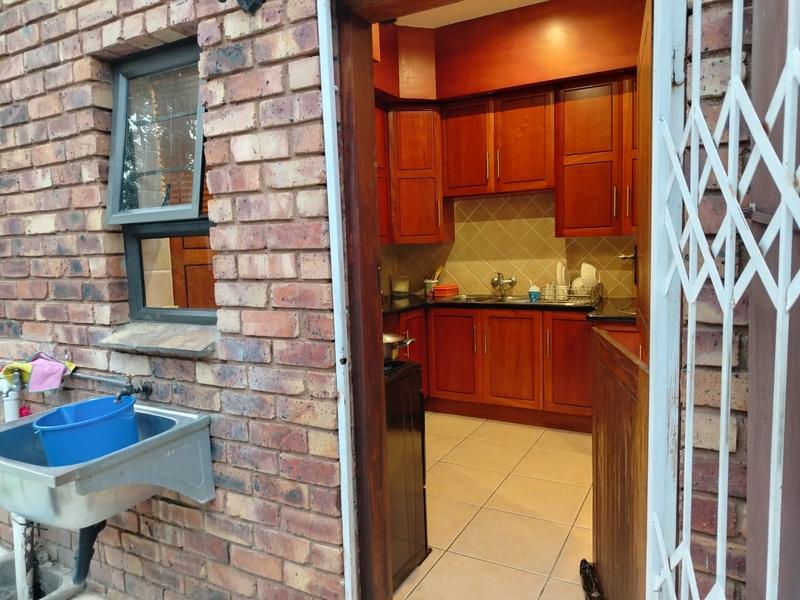 To Let commercial Property for Rent in Zwartkop Gauteng