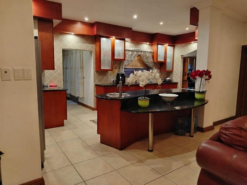 To Let commercial Property for Rent in Zwartkop Gauteng