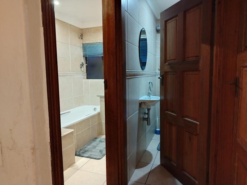 To Let commercial Property for Rent in Zwartkop Gauteng