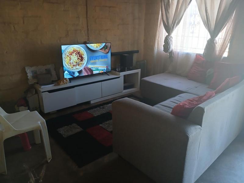 2 Bedroom Property for Sale in Lehae Gauteng