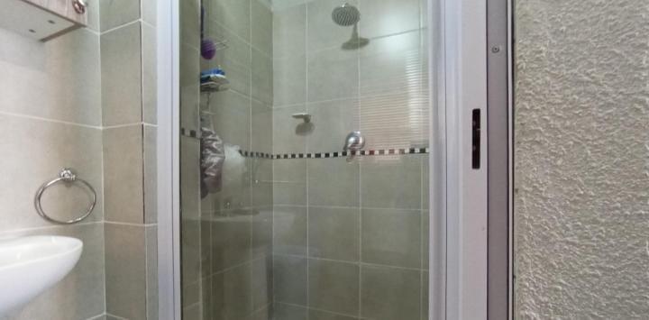 3 Bedroom Property for Sale in Klippoortjie Gauteng