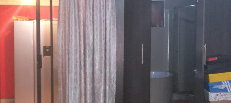 3 Bedroom Property for Sale in Zonkezizwe Gauteng