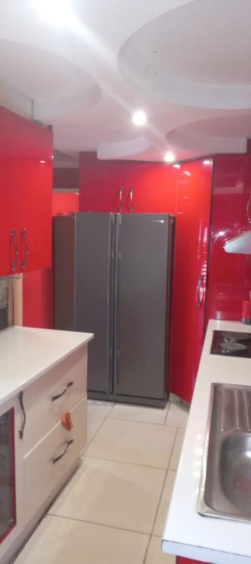 3 Bedroom Property for Sale in Zonkezizwe Gauteng