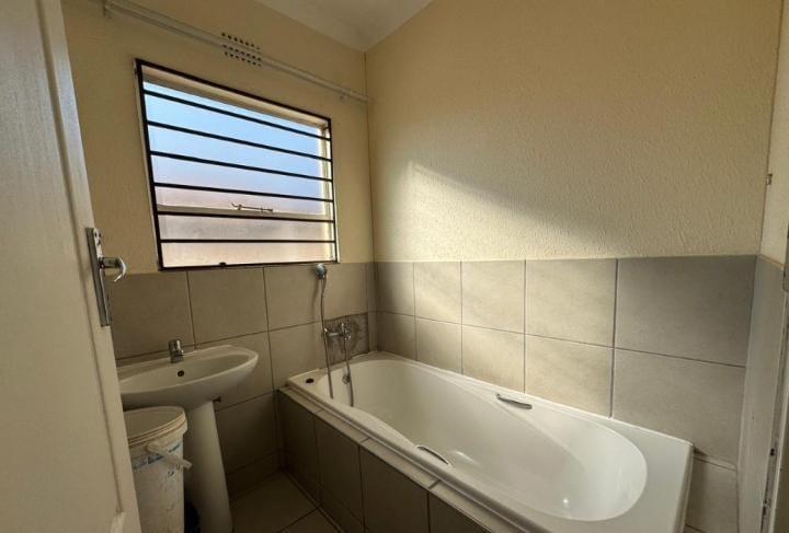 2 Bedroom Property for Sale in Vanderbijlpark Gauteng