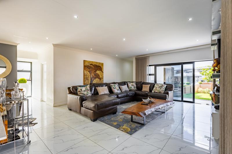 4 Bedroom Property for Sale in Lombardy Estate Gauteng