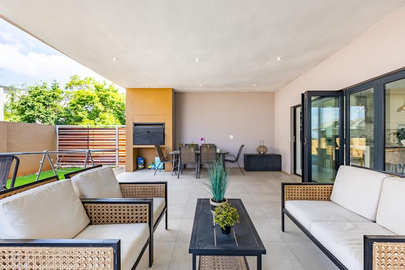 4 Bedroom Property for Sale in Lombardy Estate Gauteng