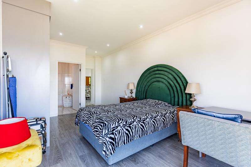 4 Bedroom Property for Sale in Lombardy Estate Gauteng