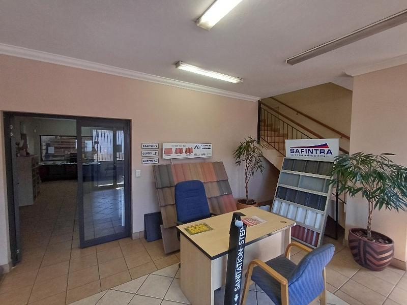 Commercial Property for Sale in Rooihuiskraal Gauteng