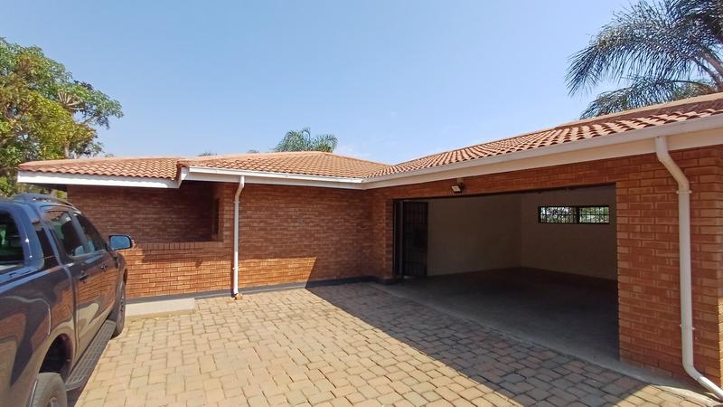 9 Bedroom Property for Sale in Waterkloof Glen Gauteng