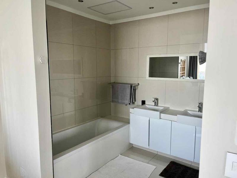 To Let 2 Bedroom Property for Rent in Morningside Gauteng