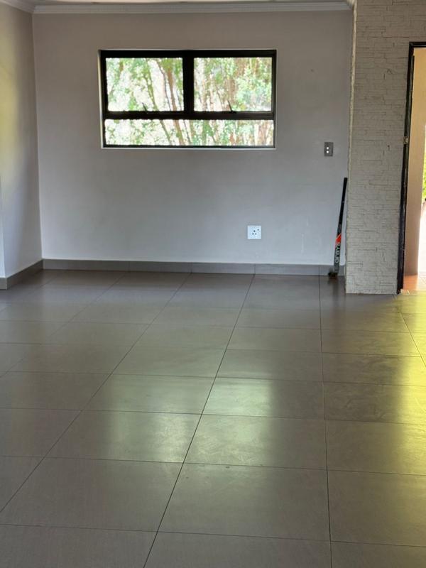 To Let 3 Bedroom Property for Rent in Bedfordview Gauteng