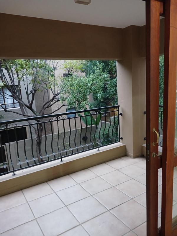 To Let 1 Bedroom Property for Rent in Pineslopes Gauteng