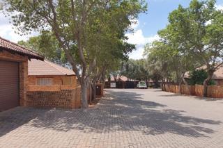 2 Bedroom Property for Sale in Amandasig Gauteng