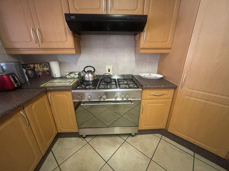 3 Bedroom Property for Sale in Florida Glen Gauteng