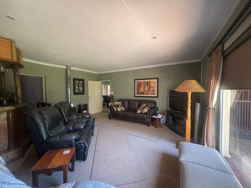 3 Bedroom Property for Sale in Florida Glen Gauteng