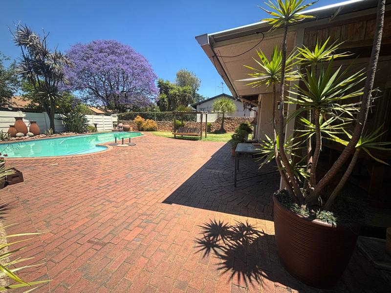 3 Bedroom Property for Sale in Florida Glen Gauteng