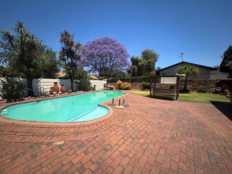 3 Bedroom Property for Sale in Florida Glen Gauteng