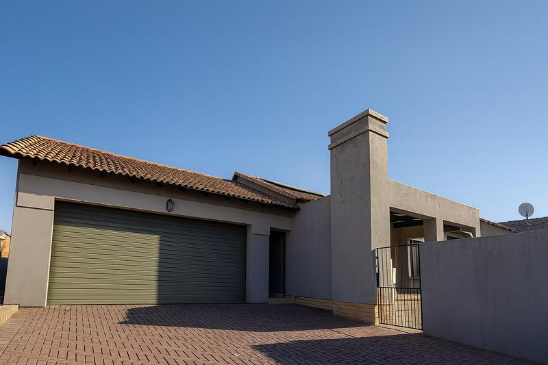 3 Bedroom Property for Sale in Thatchfield Gauteng