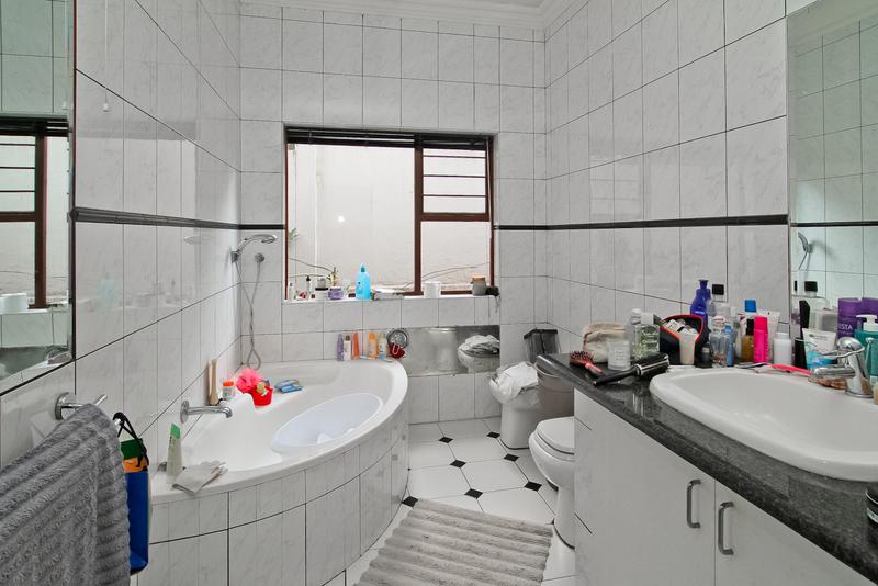 2 Bedroom Property for Sale in Edenburg Gauteng