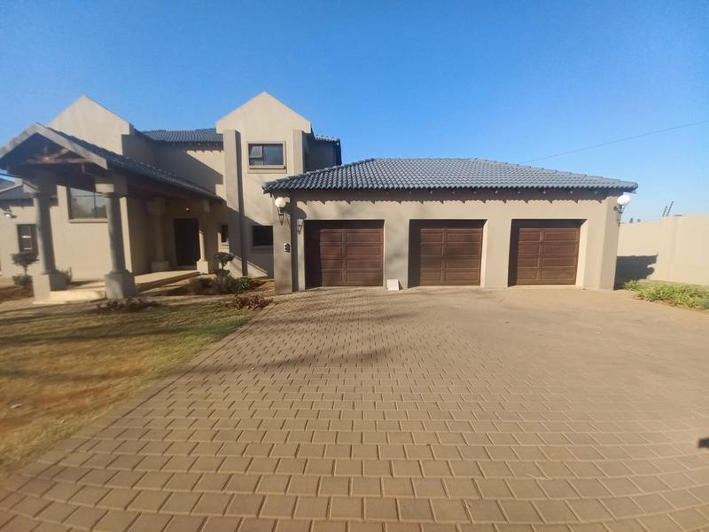To Let 4 Bedroom Property for Rent in Raslouw Gauteng