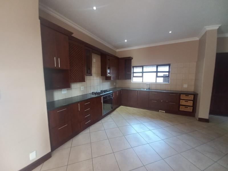 To Let 4 Bedroom Property for Rent in Raslouw Gauteng