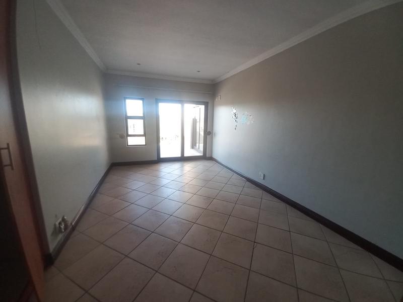 To Let 4 Bedroom Property for Rent in Raslouw Gauteng