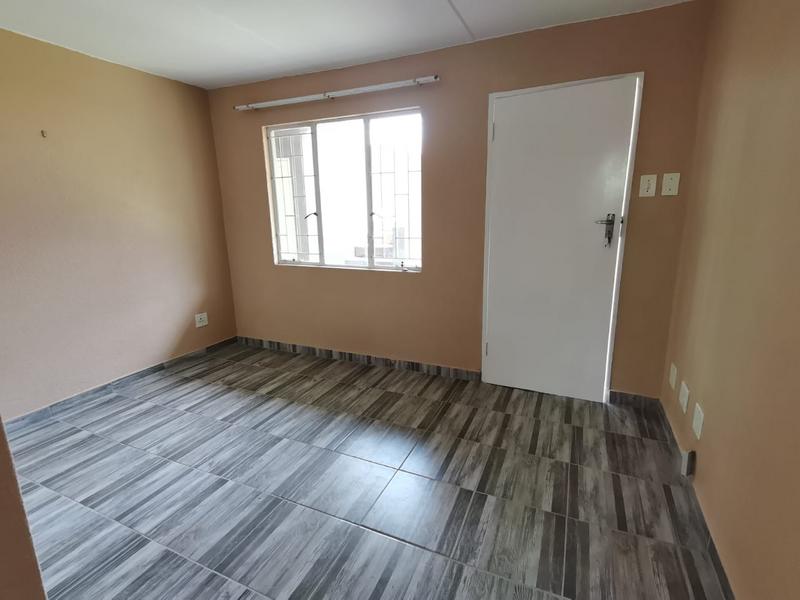 To Let 1 Bedroom Property for Rent in Eden Glen Gauteng