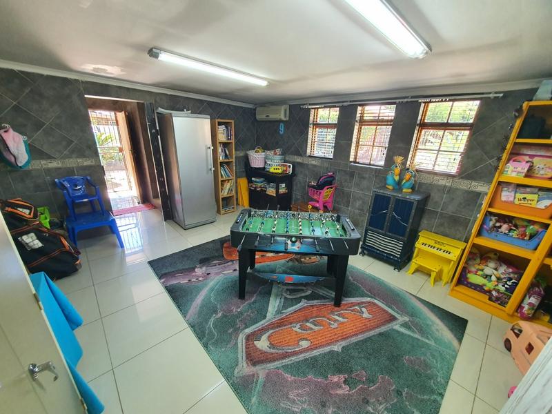 4 Bedroom Property for Sale in Doornpoort Gauteng