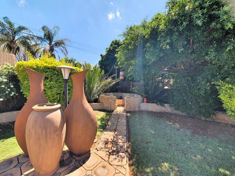 4 Bedroom Property for Sale in Doornpoort Gauteng