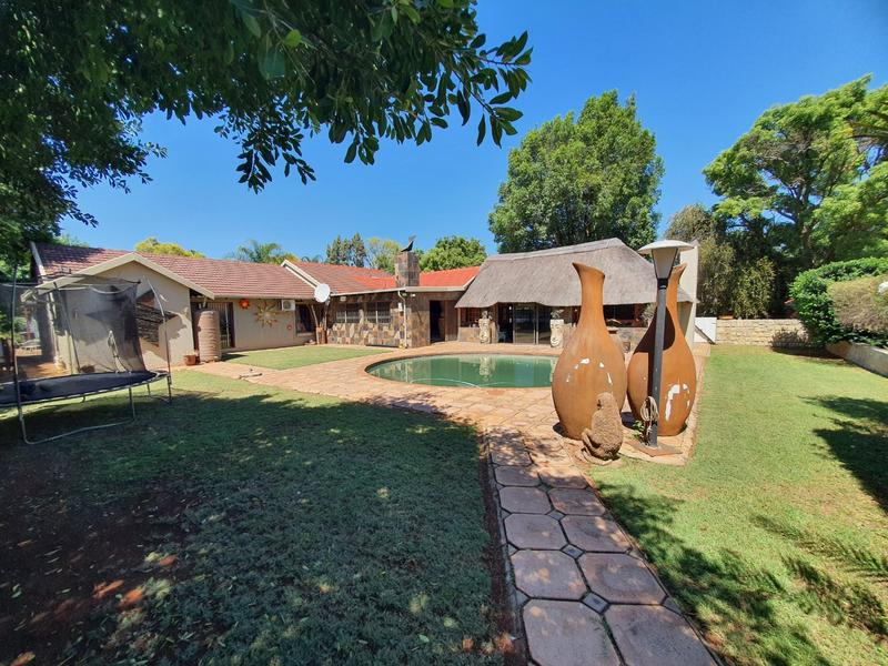 4 Bedroom Property for Sale in Doornpoort Gauteng