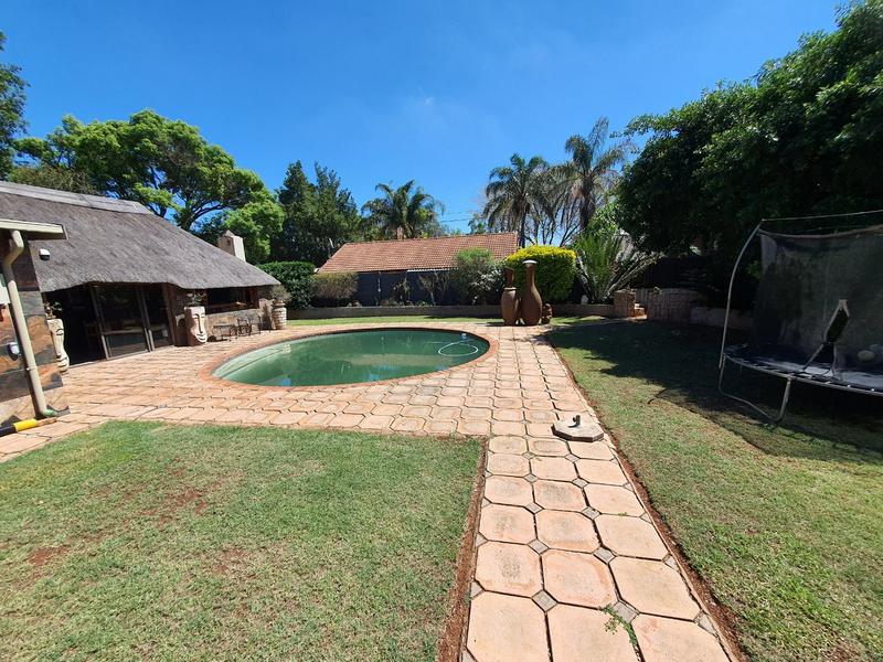 4 Bedroom Property for Sale in Doornpoort Gauteng