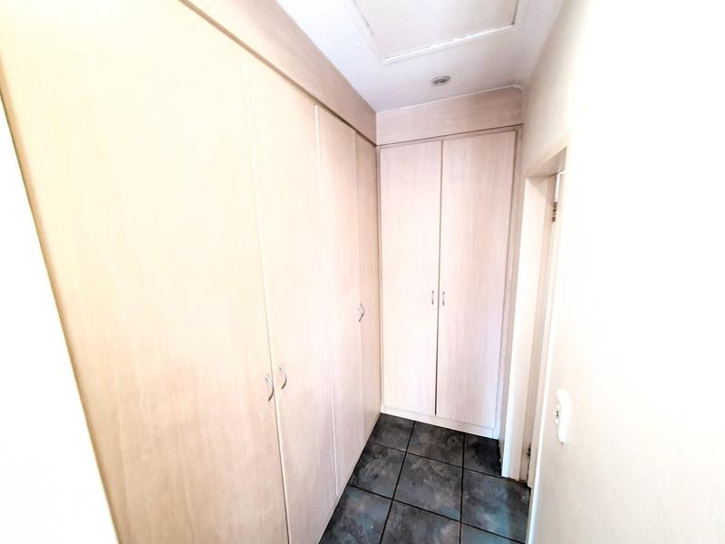 5 Bedroom Property for Sale in Montana Tuine Gauteng